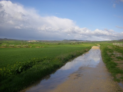 Camino a Sansol y Torres del Río