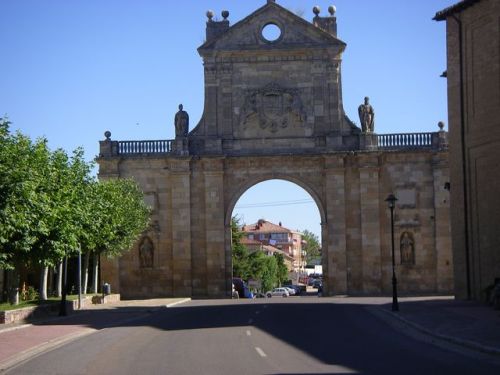 Camino de Terradillos de los Templarios a Burgo Ranero 