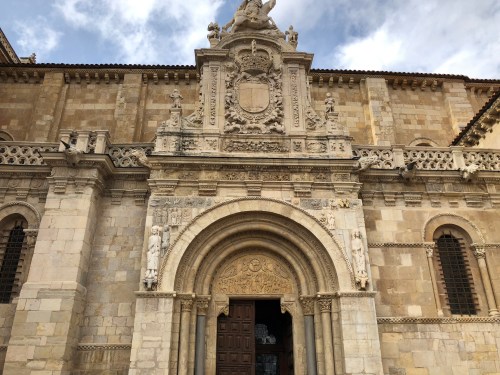 Camino de Mansillas las Mulas a León